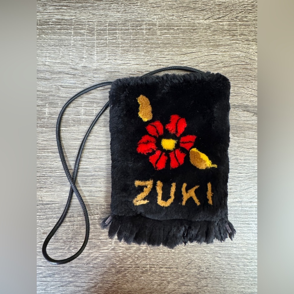 Zuki sheared beaver bag